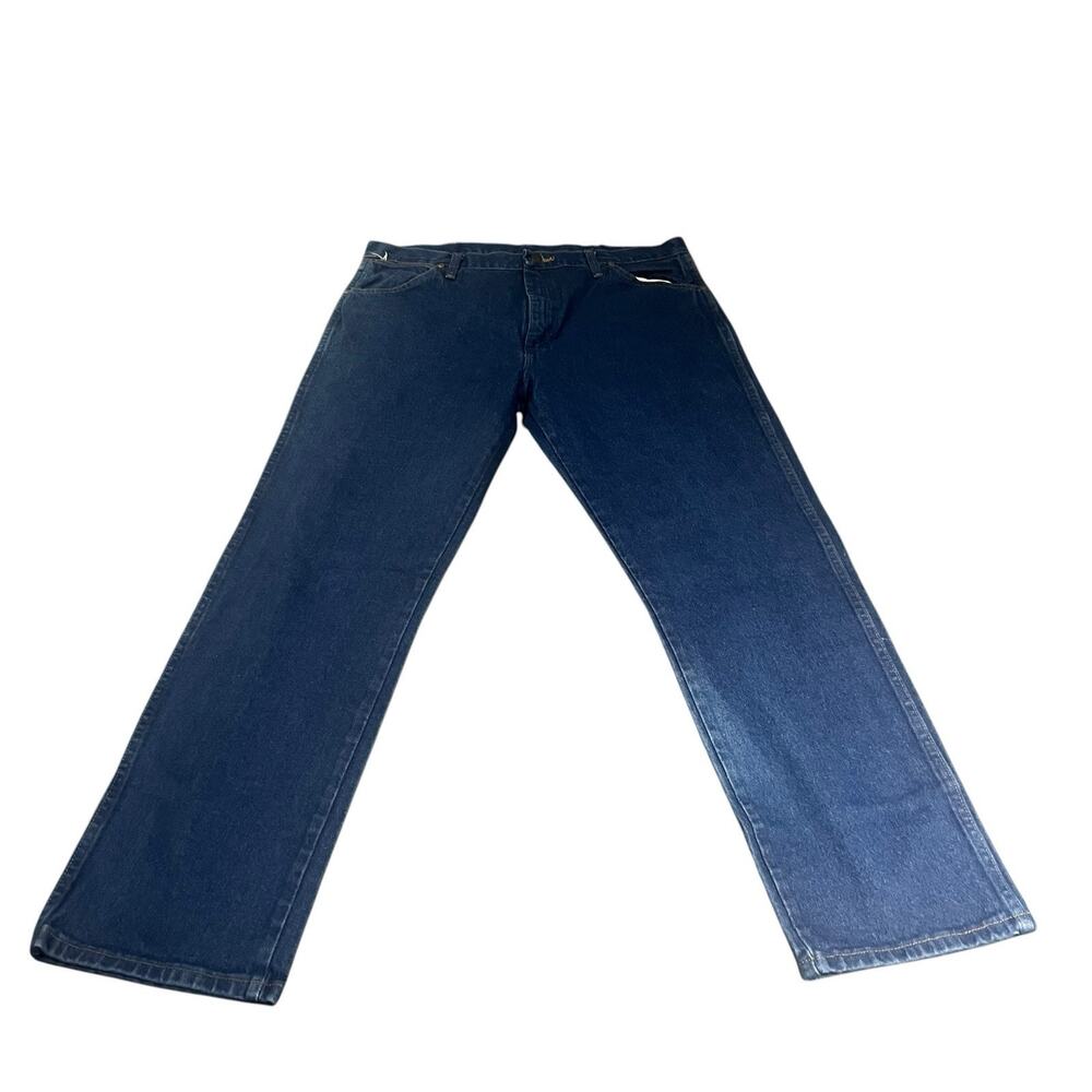 Wrangler Men's W 38 x L 32 W stitching cowboy cut denim jeans